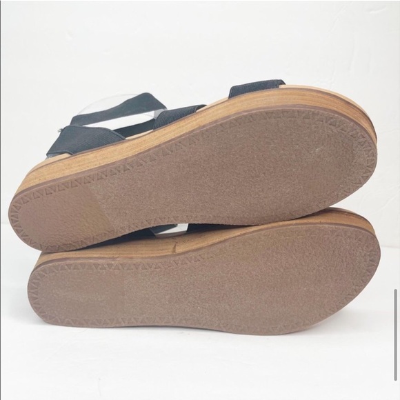 Steve Madden - VONTE Platform Strappy Sandals 8.5 - Picture 8 of 16